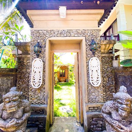 Ubud River Campuhan Villa מראה חיצוני תמונה