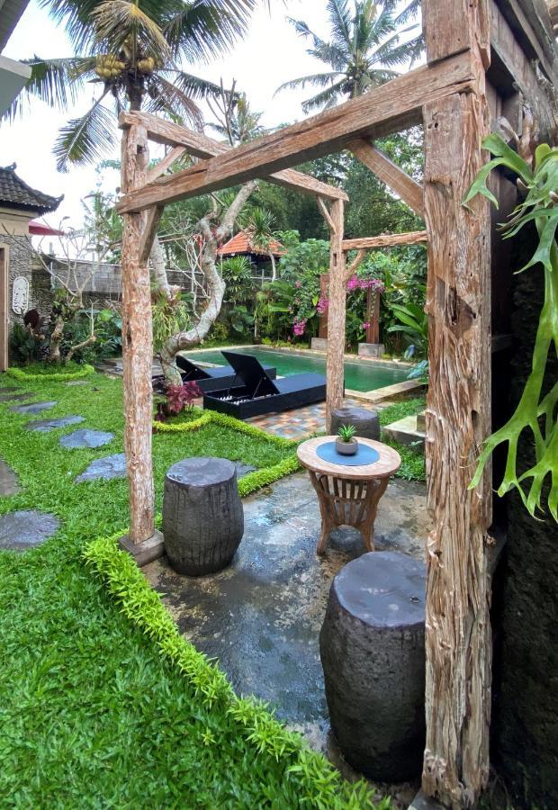 Ubud River Campuhan Villa מראה חיצוני תמונה