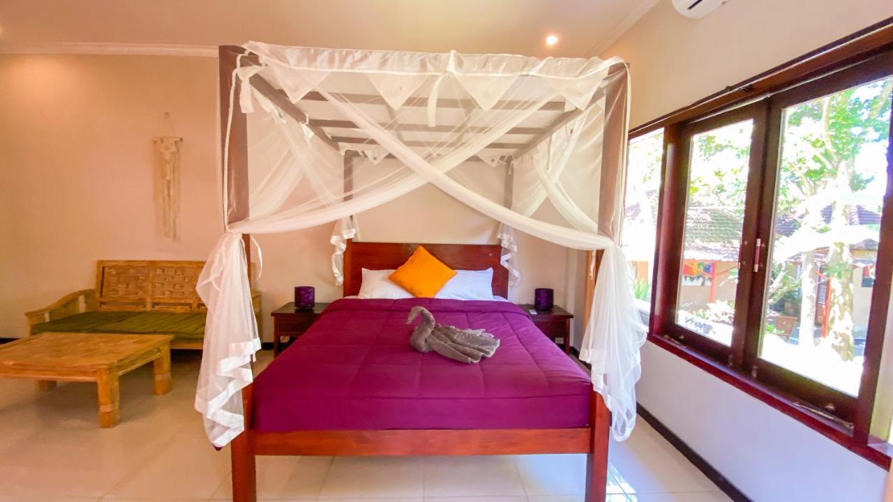 Ubud River Campuhan Villa מראה חיצוני תמונה